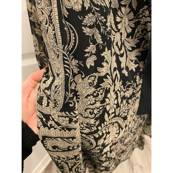 Beautiful NWT fancy ruffle dress from Suzy Shier - Picture 3 of 4